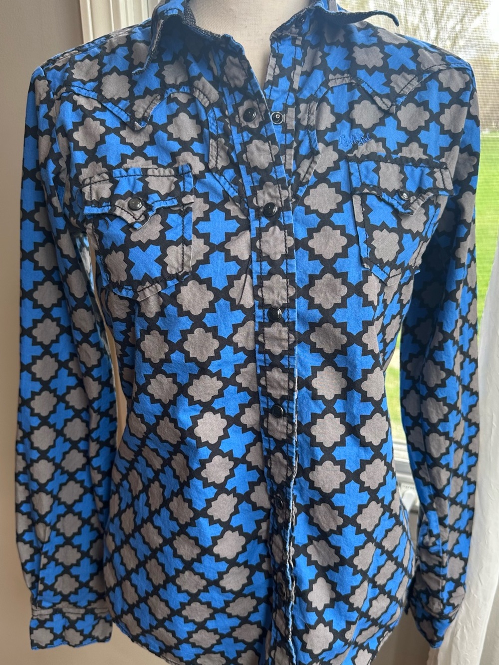 Cruel Girl pearl snap Western shirt Royal blue & Black sz medium cowgirl rodeo